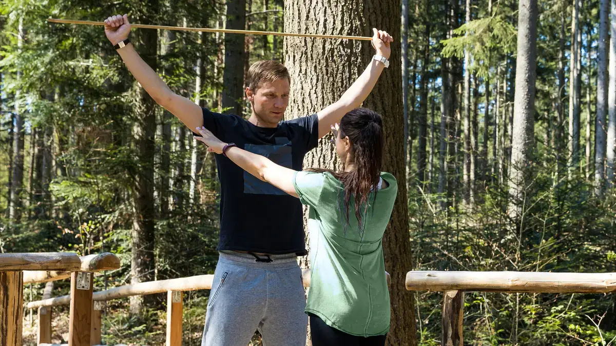 Mobilisation mit dem Stab im Wald